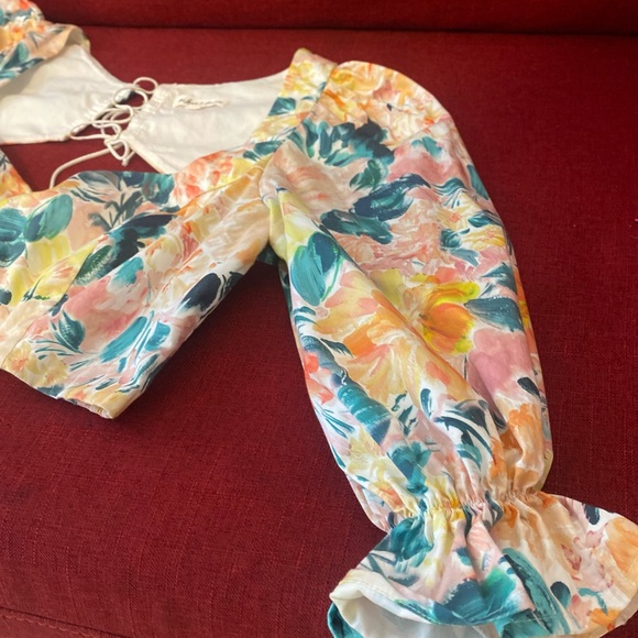 Crop top - Picture 2 of 5